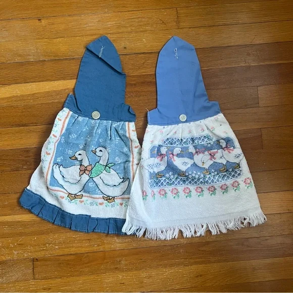 Set of two vintage Geese Towels - Picture 1 of 9